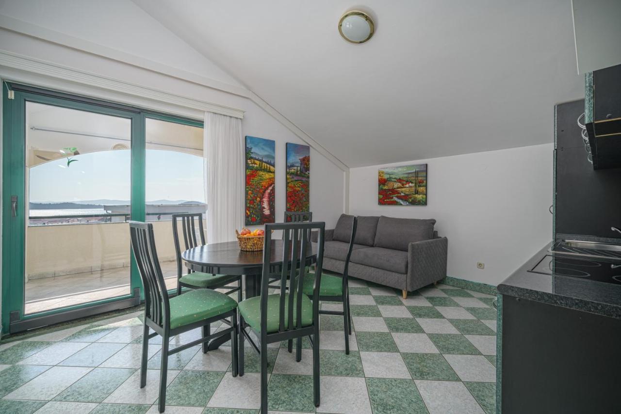 Villa David Vodice Ngoại thất bức ảnh