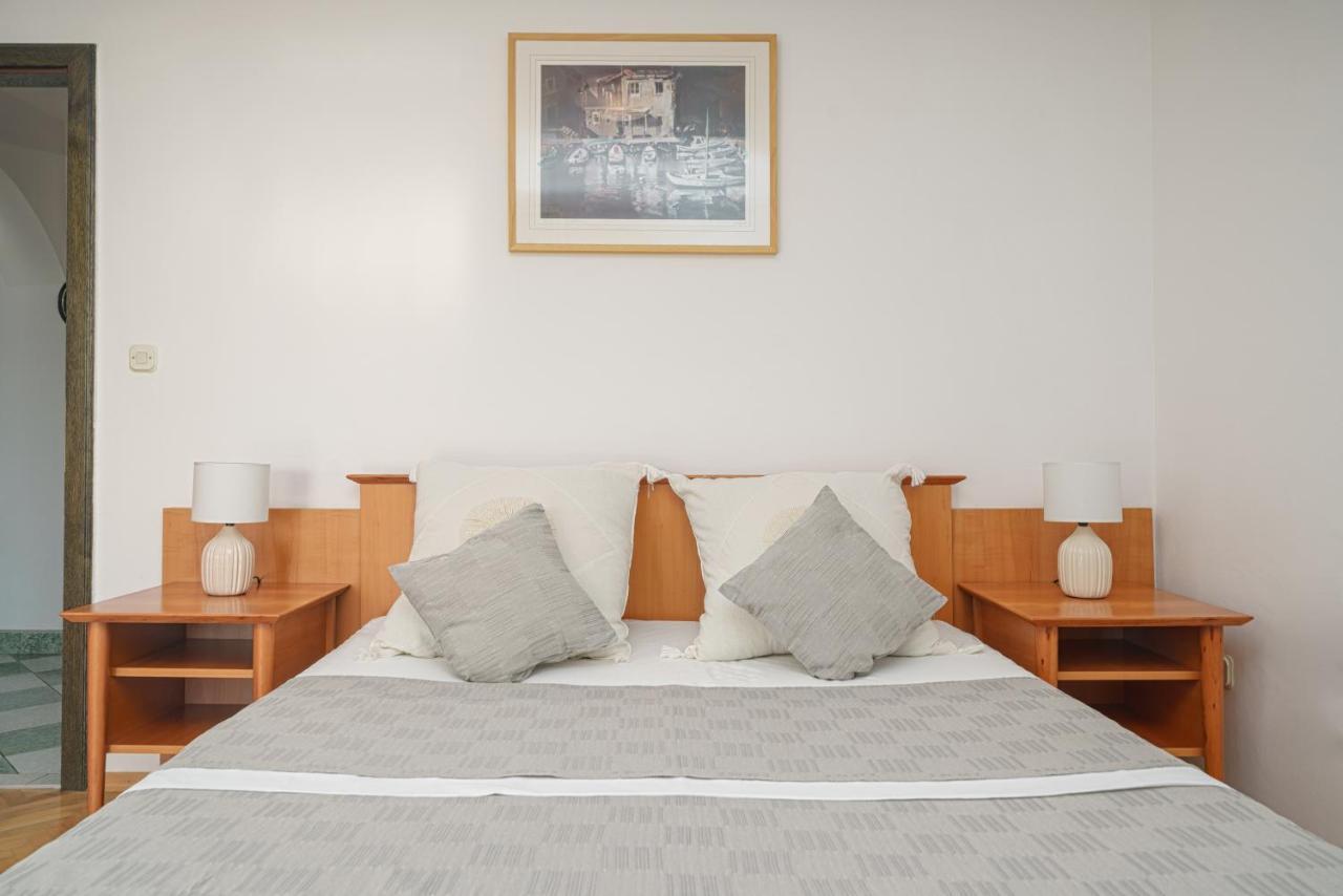 Villa David Vodice Ngoại thất bức ảnh