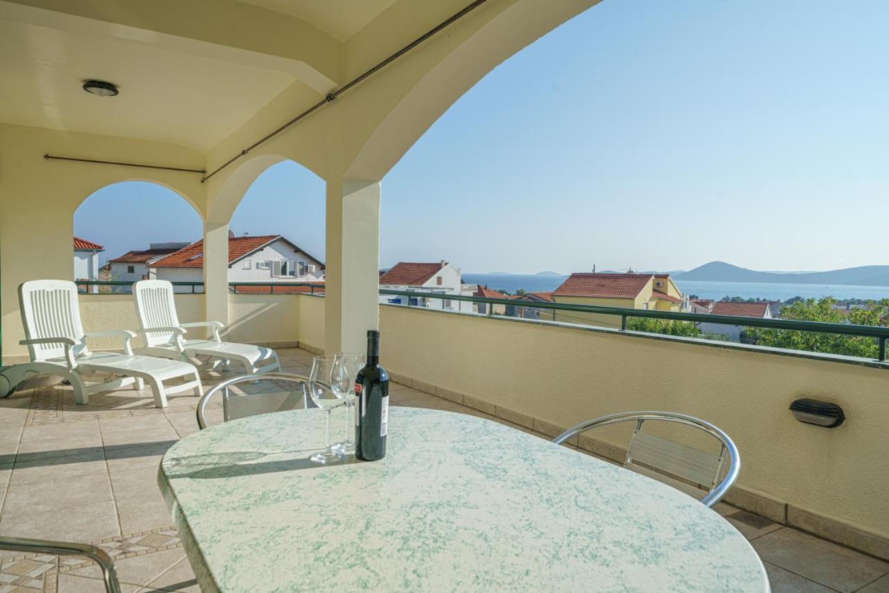 Villa David Vodice Ngoại thất bức ảnh