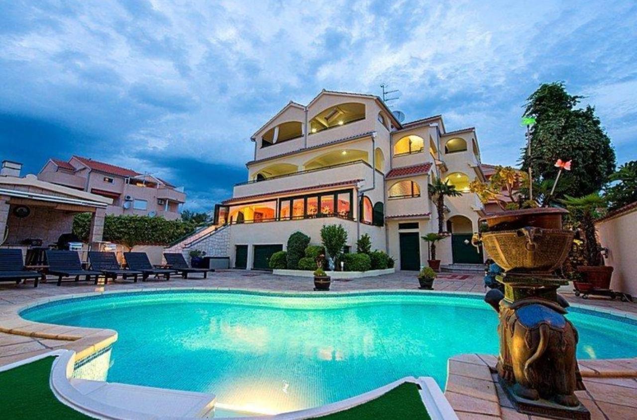 Villa David Vodice Ngoại thất bức ảnh